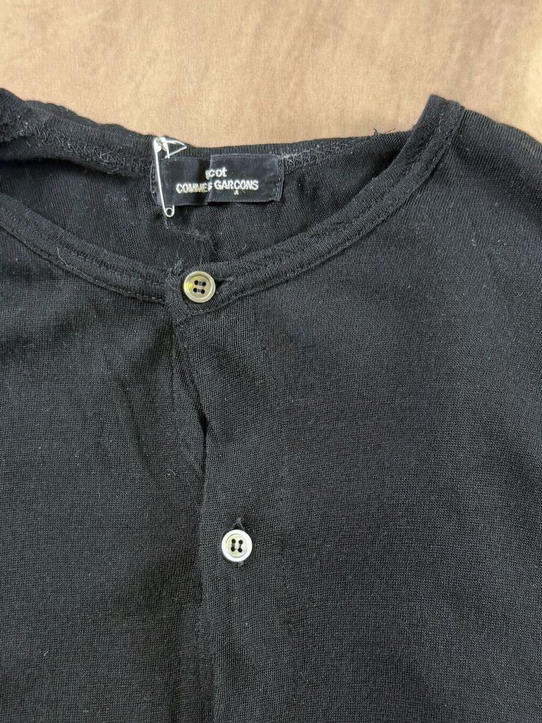Tricot Comme des Garçons Sheer Layered Button Top – photo 3
